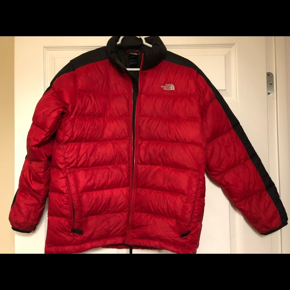 North Face Boys Size XL 18/20. Down 5500
